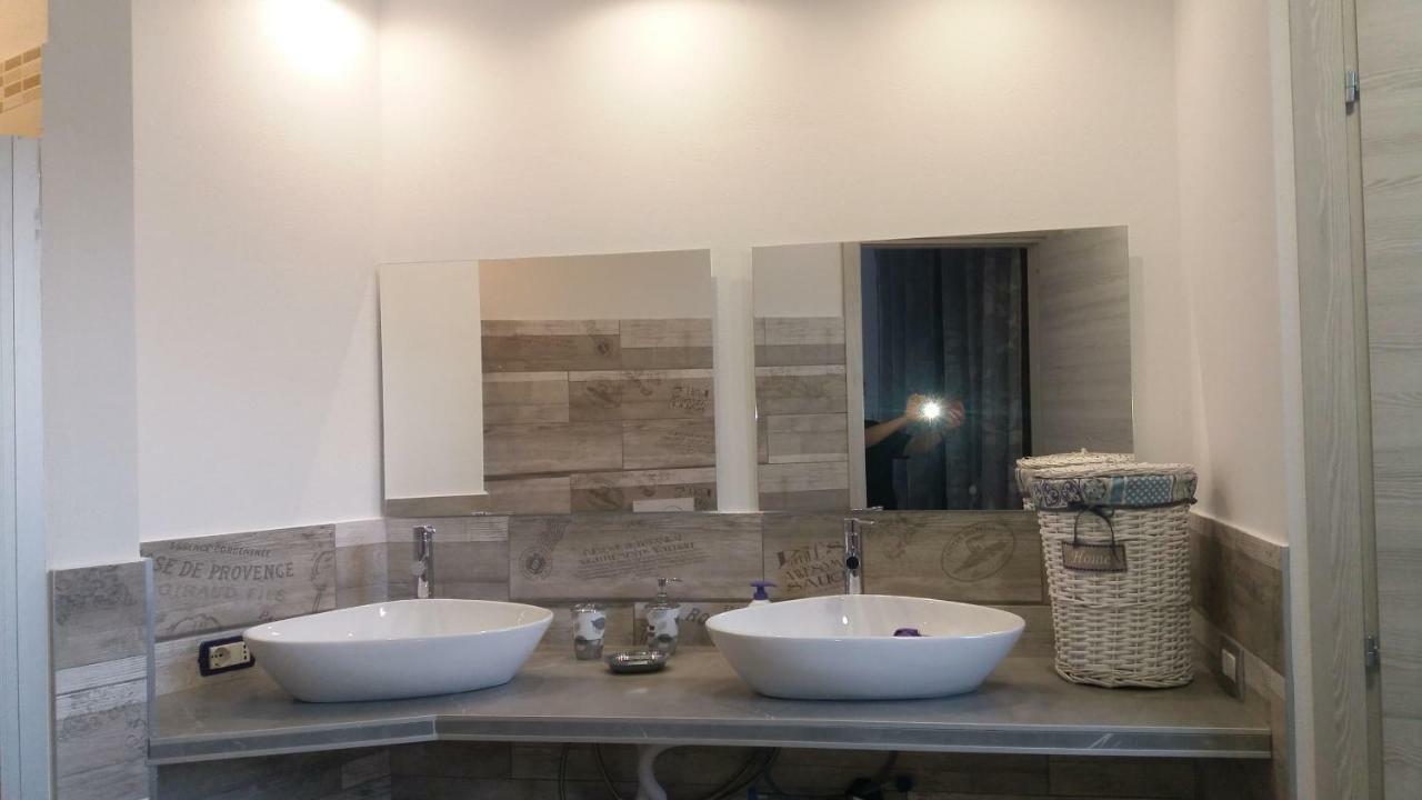 Home Vittoria Lago Di 코모 외부 사진